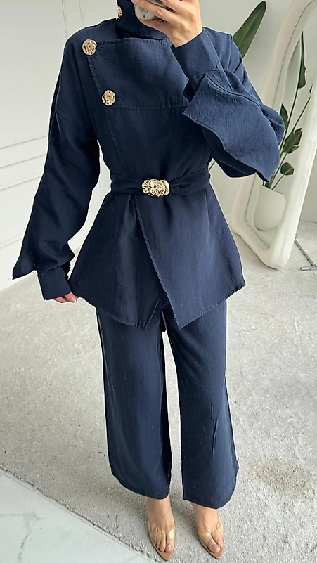 Pantolonlu ikili takım